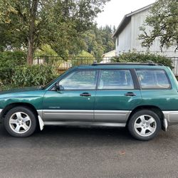 1999 Subaru Forester
