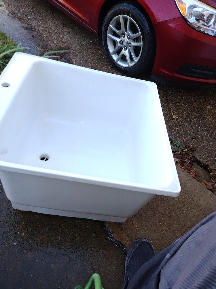 Shop Tub New