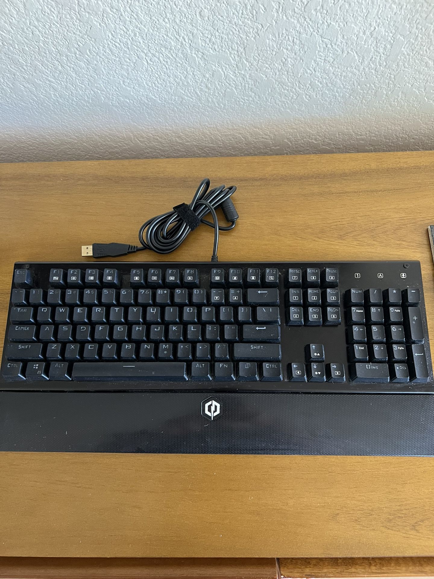 Skorpion K2 Mechanical RGB Keyboard