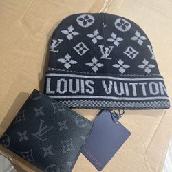 LV Beanie/wallet