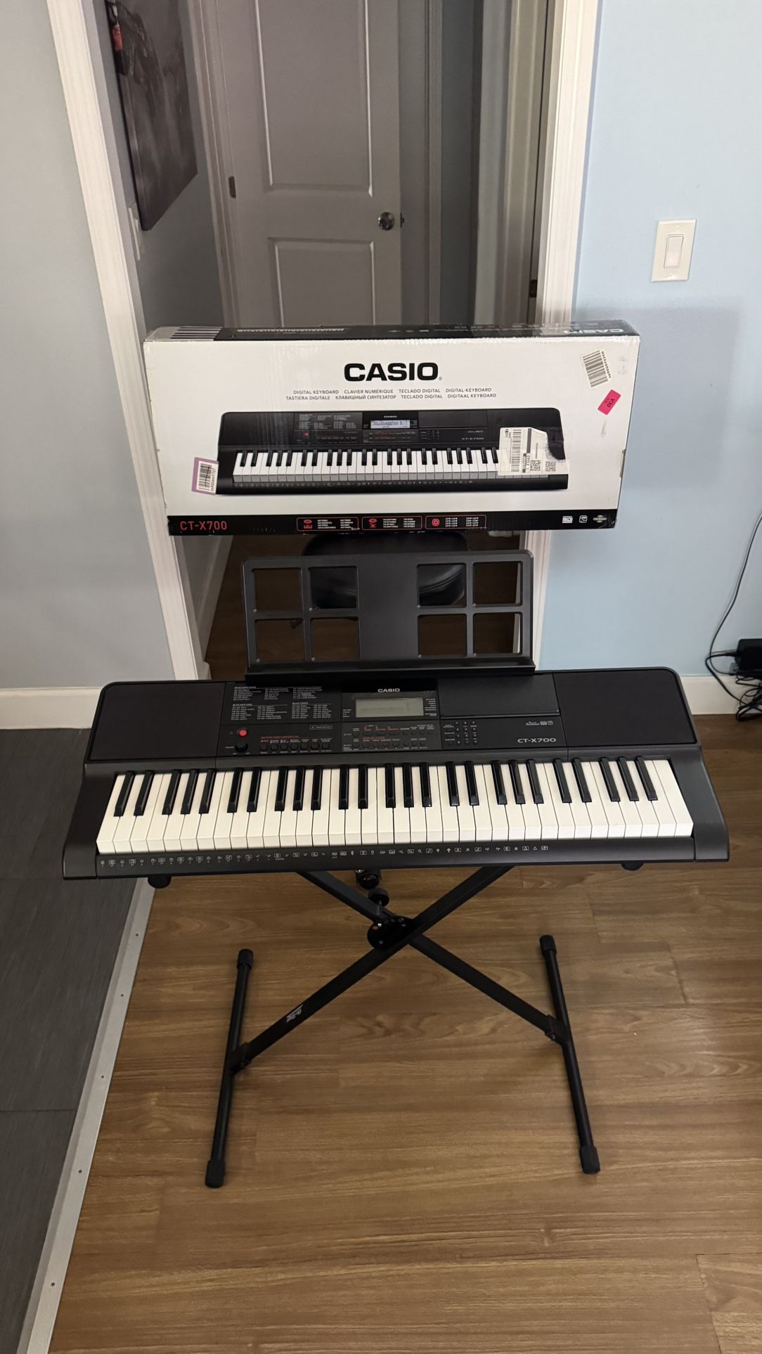 CASIO CT-X700 Keyboard Piano
