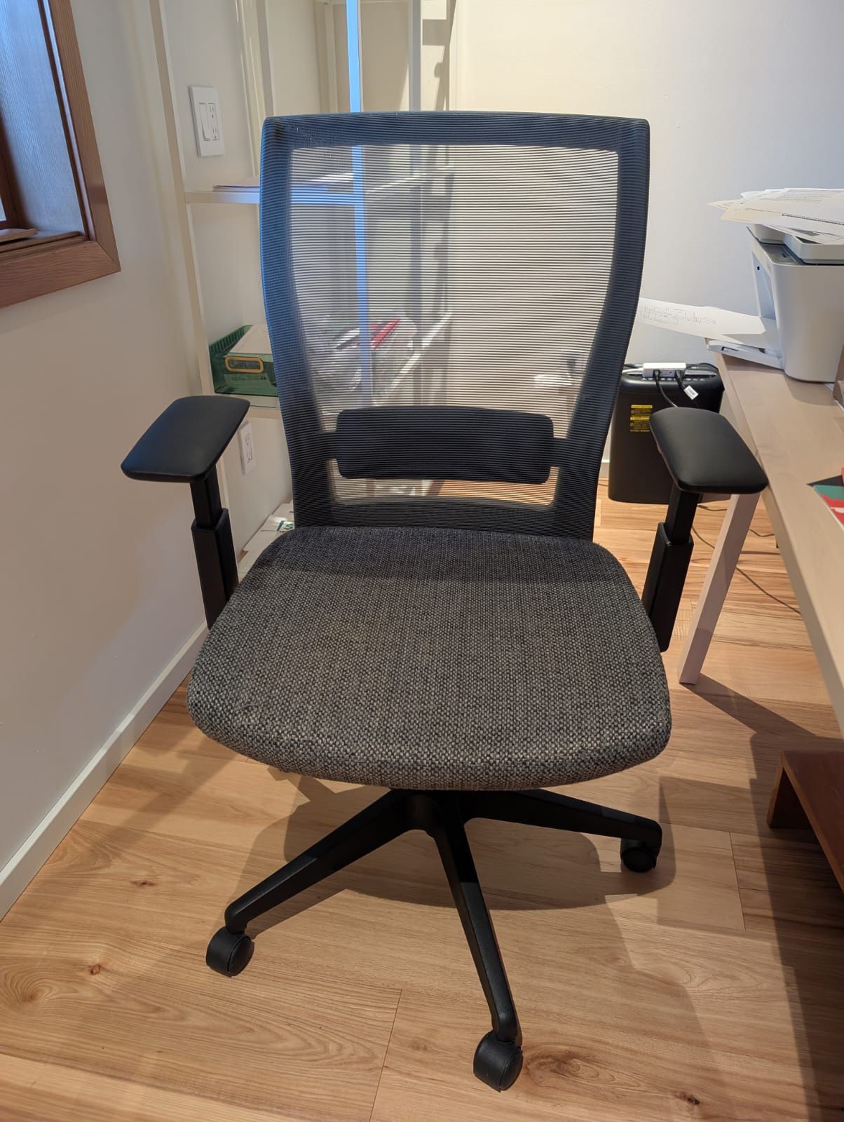 Ergonomic Chair -ErgoChair Mesh - Autonomous AI