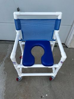 IPU Rolling Mid Size Shower Chair