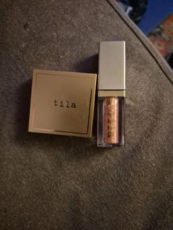 Stila Makeup Set – Compact and Glitter Eyeshadow