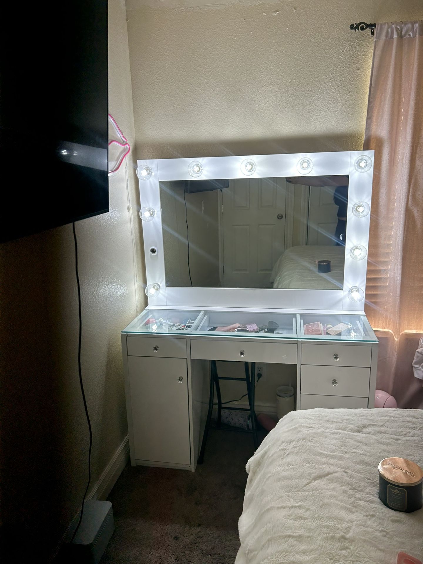 Vanity