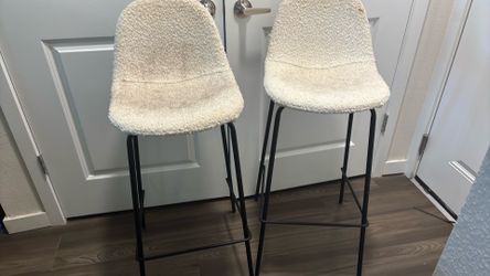 Bar stool chairs