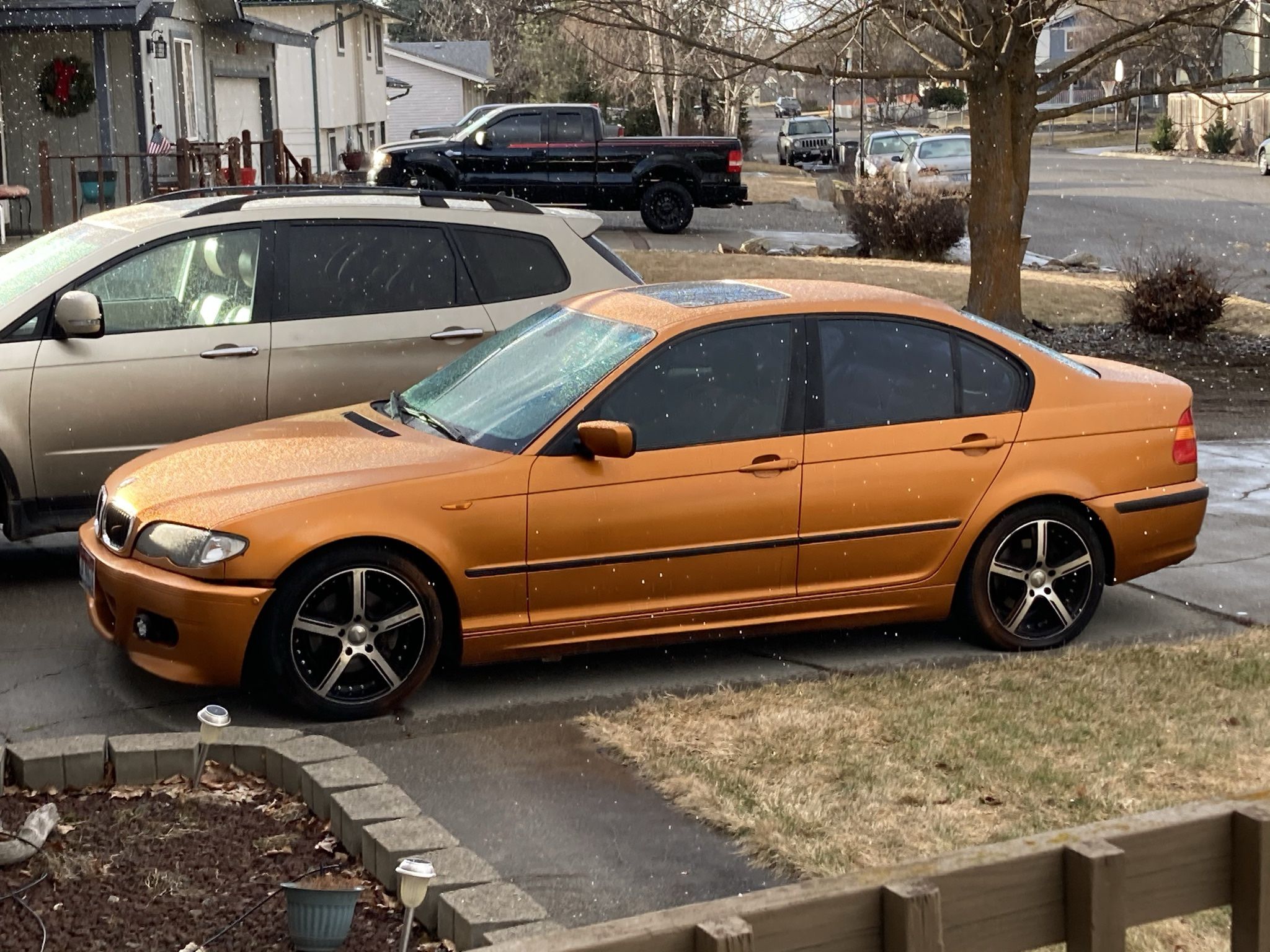 2004 BMW 325i