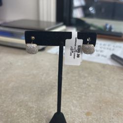 Womens Gold Diamond Earrings (4 Grams 14k) 