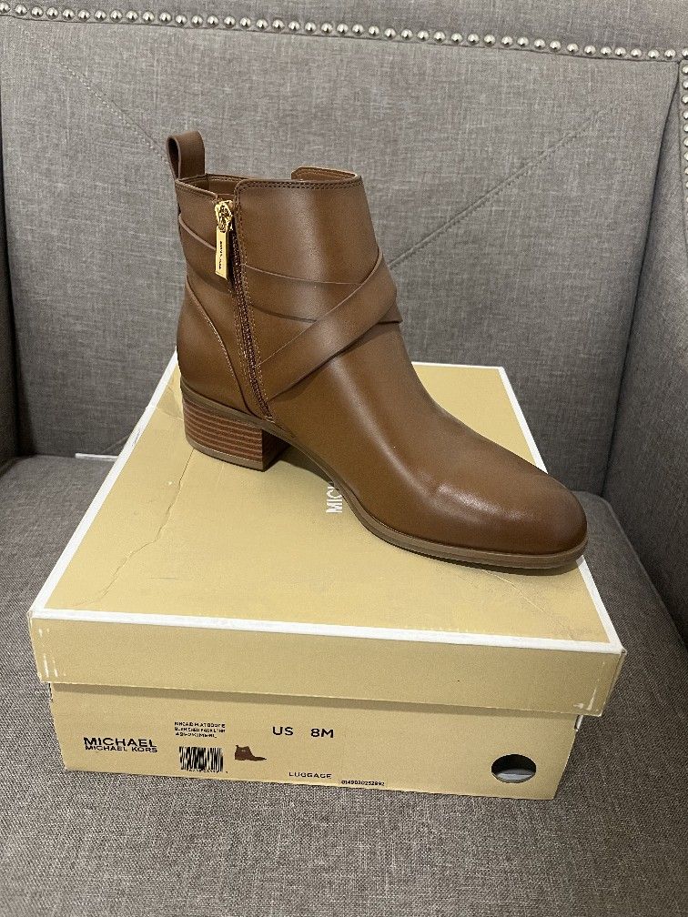Michael Kors Women Boots