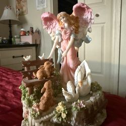 Angel Windup Musical Box