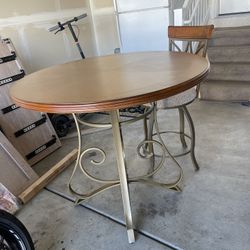 Gathering Table and 4 Swivel Counter Stool Set