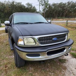 Ford Expedition 4x4