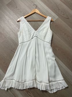 Medium white dress