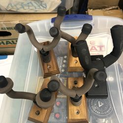 Guitar Wall Hangers