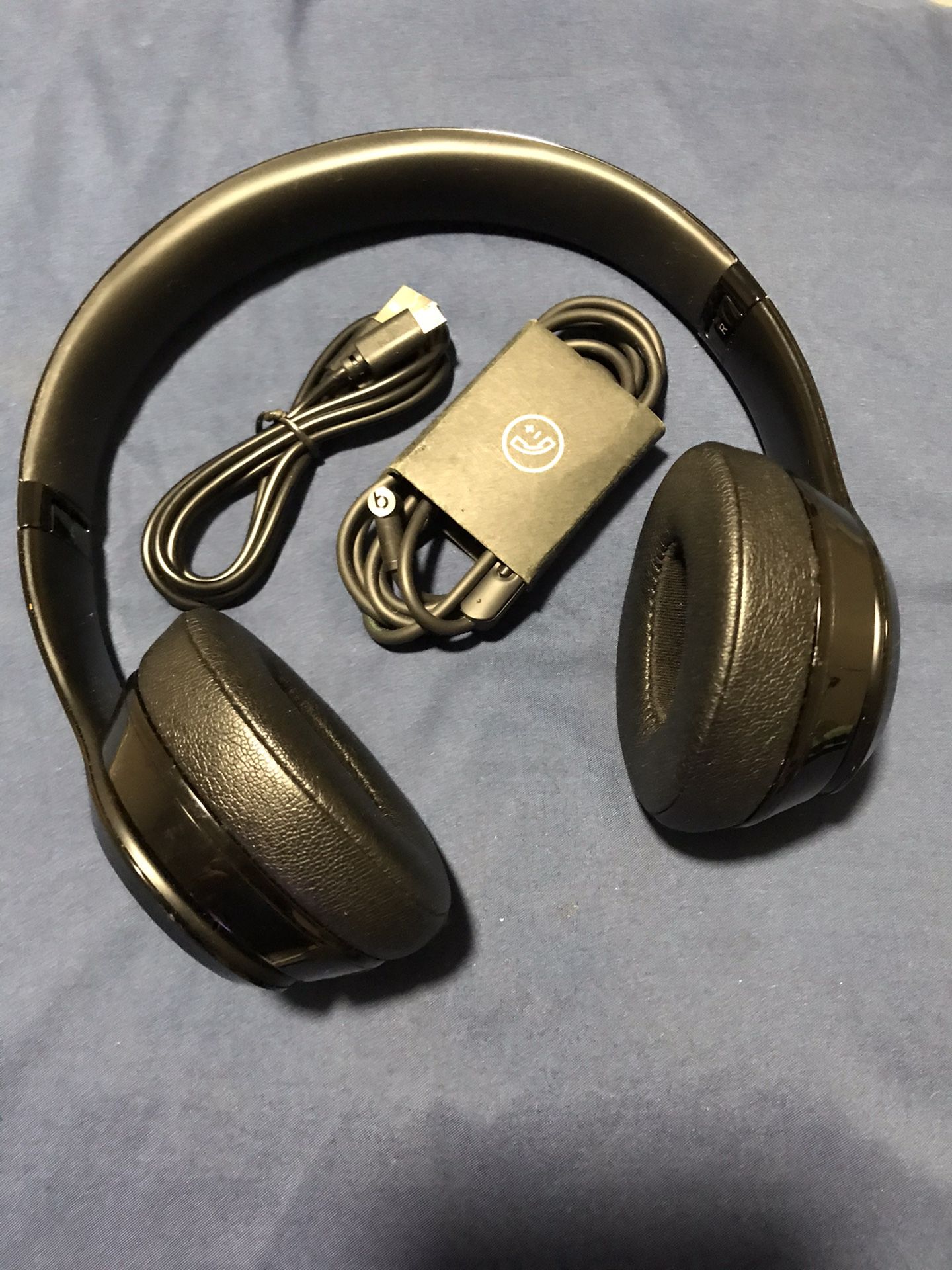 Beats by Dre “Solo 3” wireless headphones (Matte Black)