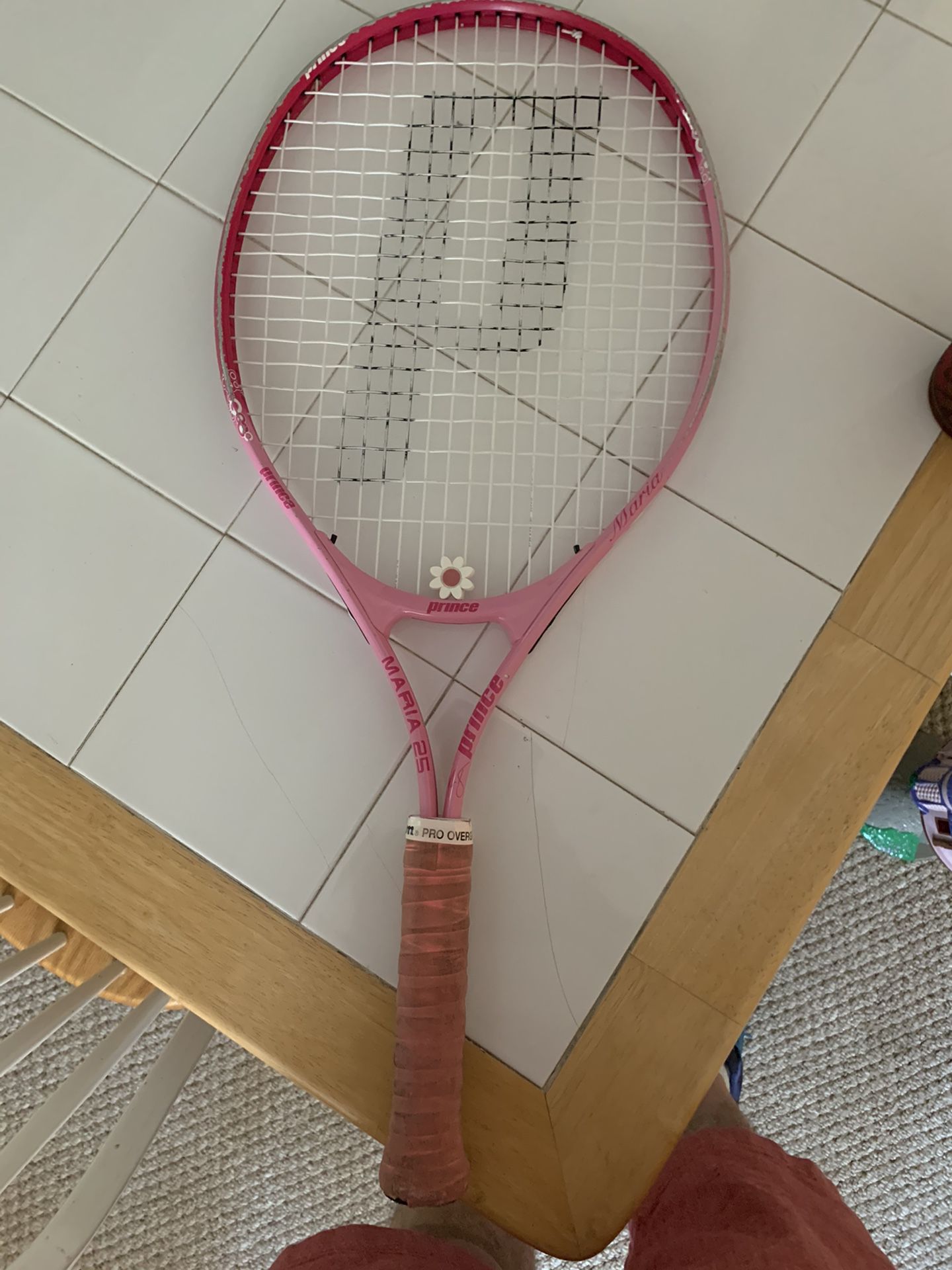 Girls tennis racket - age 8-10 (25”)