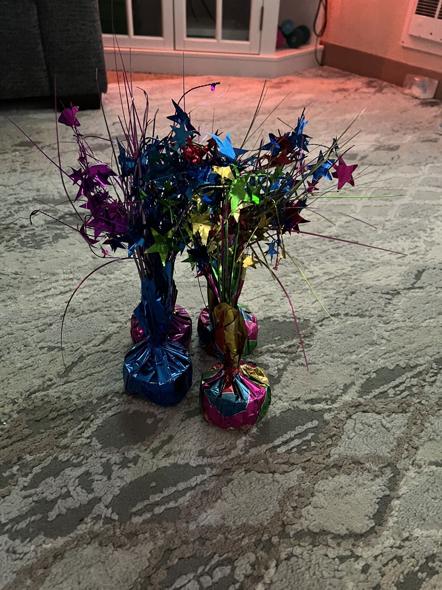 4 Balloon Holders 