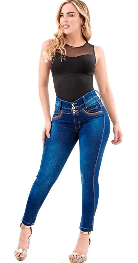 Vendó este pantalone es Nuevo