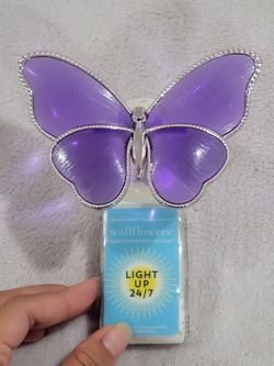 Bath & Body Works | Discountinued Purple Butterfly Wallflowers Plug-In Light Up | New With Tags