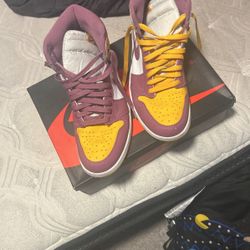 Jordan 1 “brother Hood”