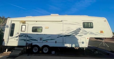 2005 Keystone Montana