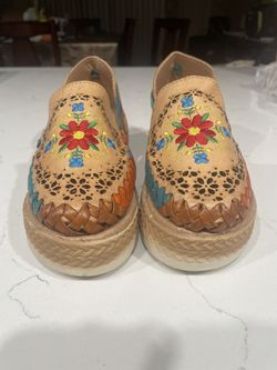 Mexican Sandals Size 5