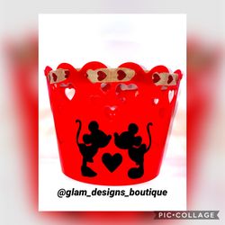 Mickey And Minnie Valentines Basket