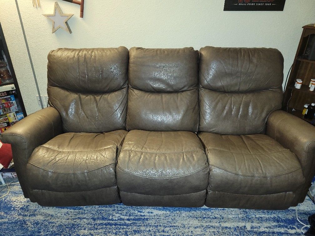 Brown Leather Lazy Boy Reclining Couch