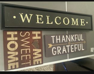 Decor signs