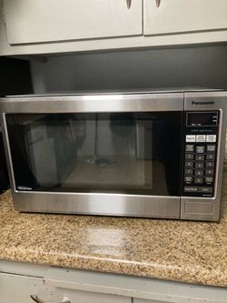 Panasonic NN-SA651S 1200W Inverter Microwave