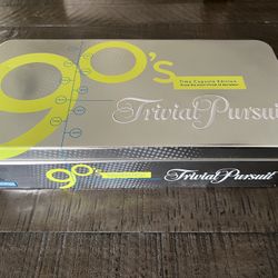 RARE PARKER BROTHERS 90’s TRIVIAL PERSUIT in Gorgeous All Metal Collectors Tin