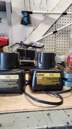 2 12v dewalt battery with chargers