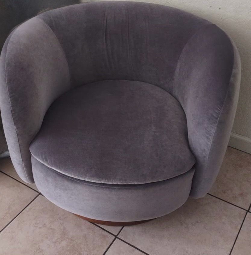 Muir swivel chair grey