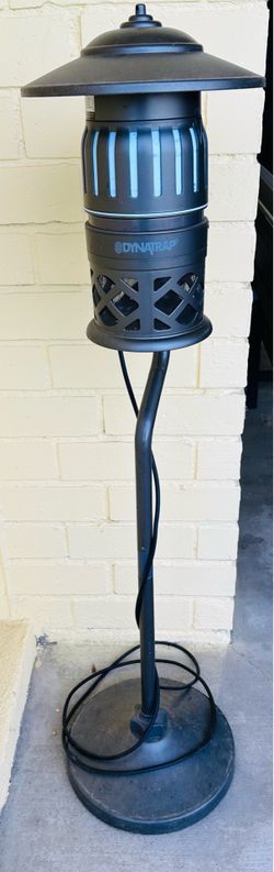 Dynatrap mosquito zapper