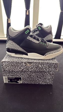 Jordan  3 green glow men’s size 8