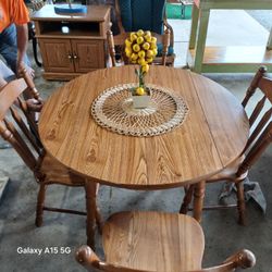 Kitchen Table 