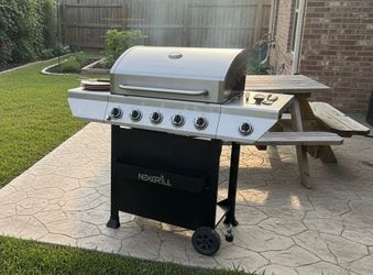 Delivery Available! Nexgrill 5 Burner Gas Propane BBQ Grill with Side Burner! Works great!