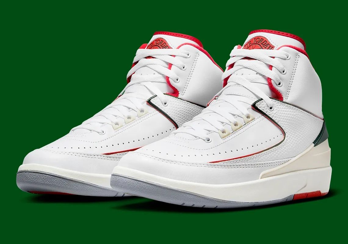 Nike Air Jordan 2 Retro Italy White Fire Red OG DR8884-101 Mens Size 11 New!!