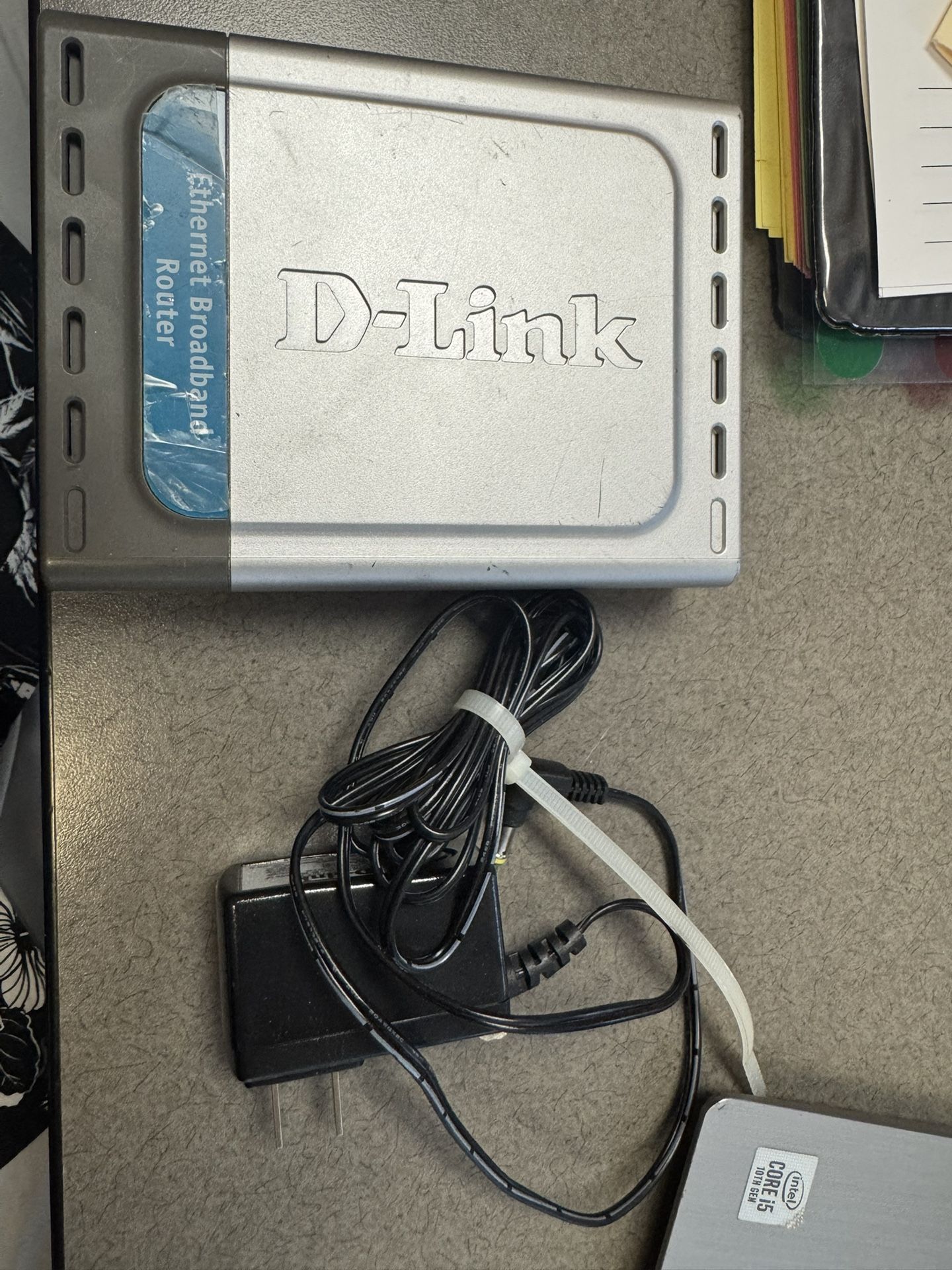 D-Link DI-604 Ethernet Broadband Router – Vintage Wired Router