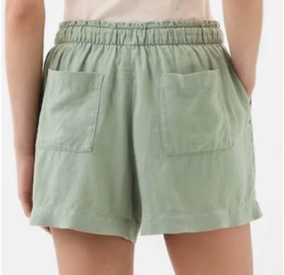 Gap linen shorts size S, new with tags