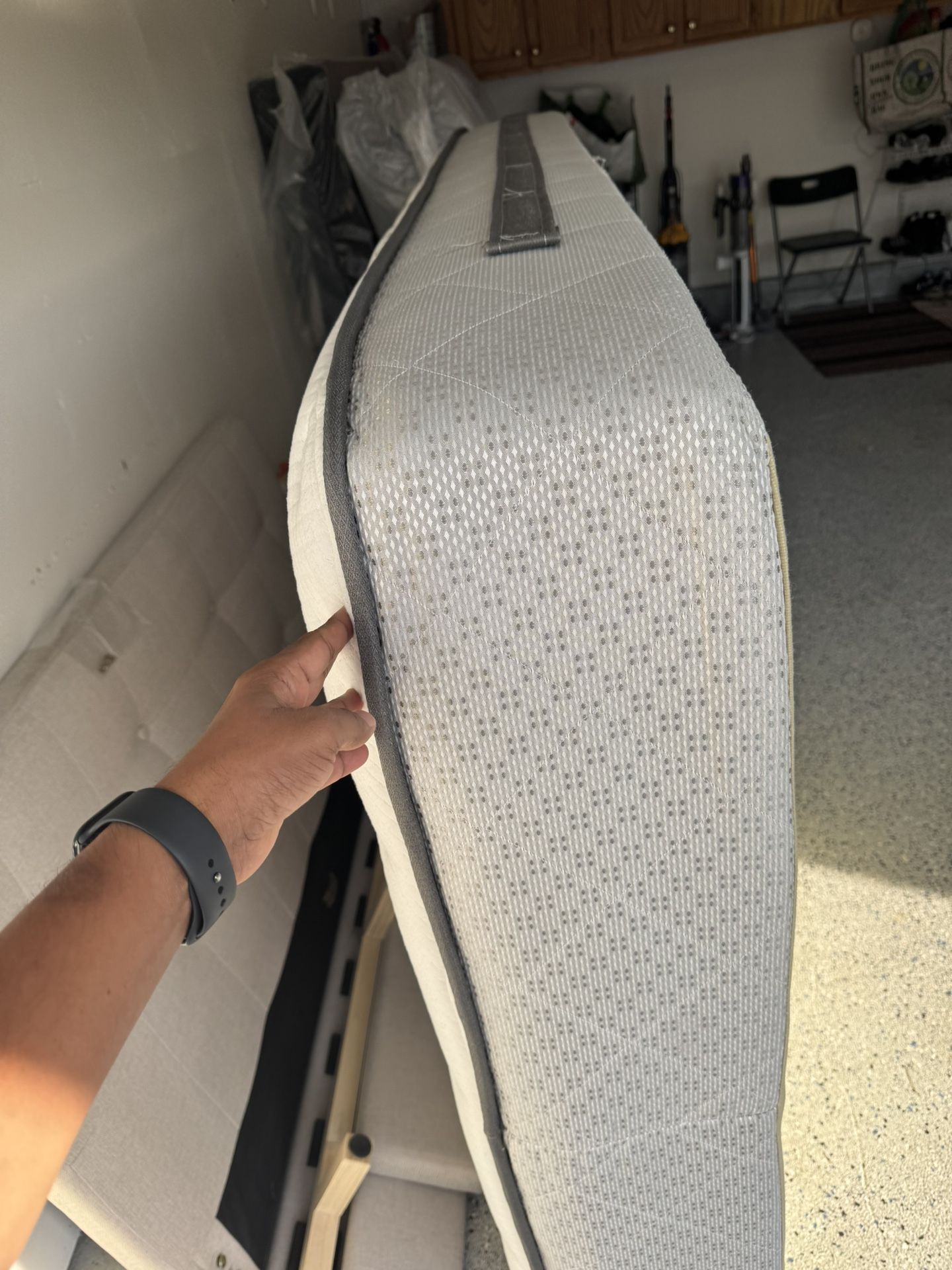 Full Bed And Seals High End Mattress