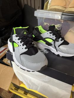 Women’s Nike Air Shoes 