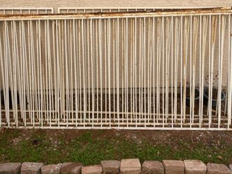 Pool fencing