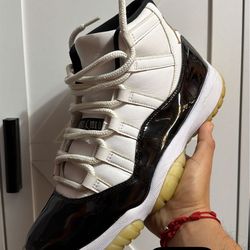 Air Jordan 11s “Gratitude DMP” Size 10M