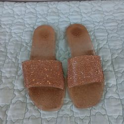 VINCE CAMUTO Women's Jaquell Slip On Sandals size 8m