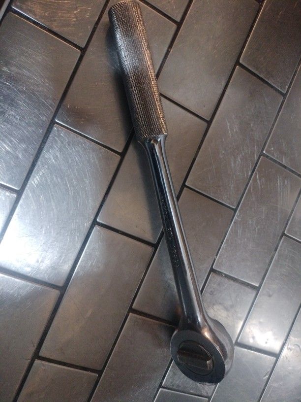1/2 SK Ratchet New