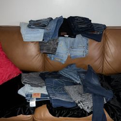 Bundle 20 Jeans For $75
