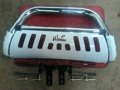 Westin Bull Bar Chevy/GMC 2500/3500 NEW