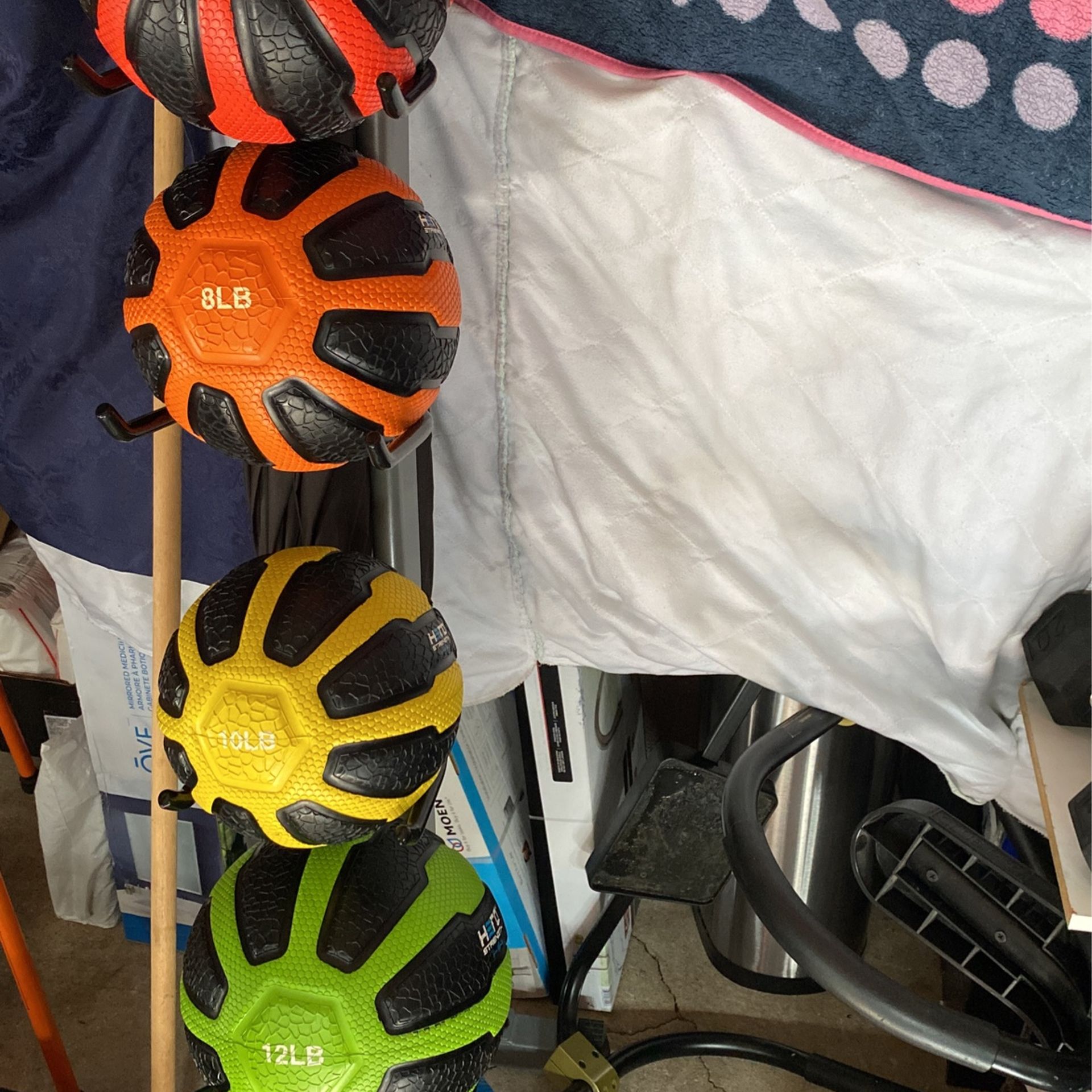 Herostrength Medicine Balls