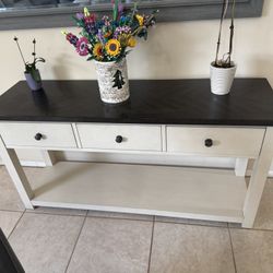 End Tables And Side Table 